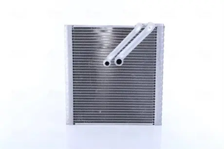 Испаритель кондиционера NISSENS 92409