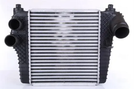 Інтеркулер FORD USA F-150 3.5 09.10- NISSENS 961203