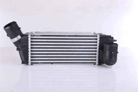 Радиатор наддува NISSENS 96515