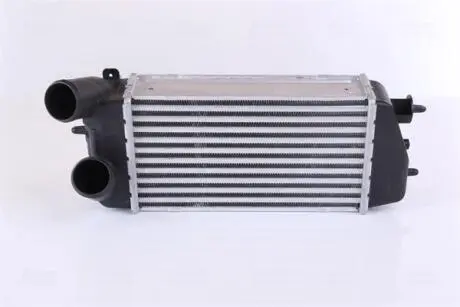 Радиатор наддува NISSENS 96774