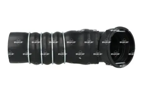 Патрубок інтеркулера BMW 5 (E60) 02-10 M57 NRF 166389