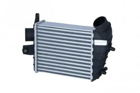 Интеркуллер ALFA 156 1,9-2,4JTD NRF 30123A