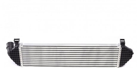 Радиатор интеркулера Volvo C30/C70 II 1.6/2.0D 04- NRF 30273 (фото 1)