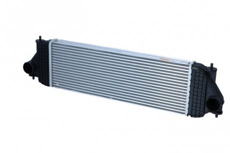 Радиатор интеркулера Suzuki Grand Vitara 1.9DDiS 05-15 NRF 30393 (фото 1)