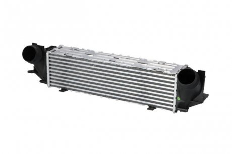 Радиатор интеркулера BMW 5 (F10/F11) 10-17 NRF 30965 (фото 1)