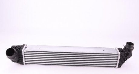 Радиатор интеркулера Renault Scenic III 1.6 dCi 11- NRF 30967 (фото 1)