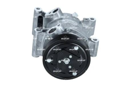 Компресор кондиціонера Mazda 2/CX-3 14- NRF 320223