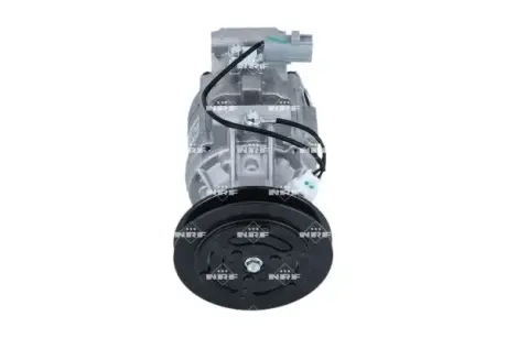 Компресор кондиціонера AGCO, KUBOTA, JOHN DEERE 3033R, 3038R, 3039R, 3045R, 3046R, 3320, 3520, 3720, 4044R, 4049M, 4049R, 4052R, 4066R, 4075R NRF 320254