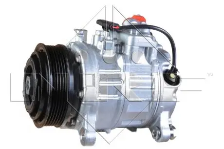Компресор кондиціонера BMW 3 (F30/F80) 2.0i/3.0d (N57/N26/N57/N20) 12- (6PK/d=110mm) NRF 32862
