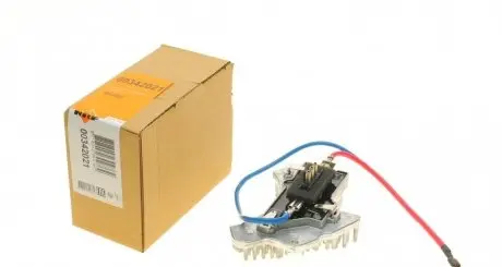 Резистор вентилятора печки MB C-class (W202)/E-class (W210) 93-03 NRF 342021