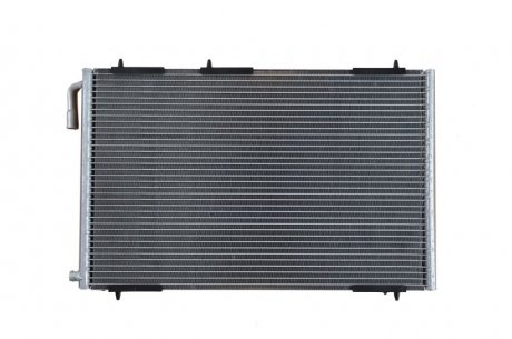 Радиатор кондиционера (с осушителем) Peugeot 1.1-2.0 00- NRF 35836 (фото 1)