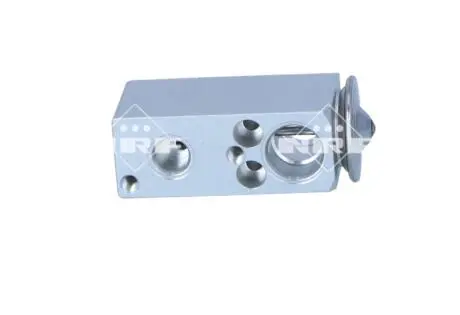 Автозапчасть NRF 38519