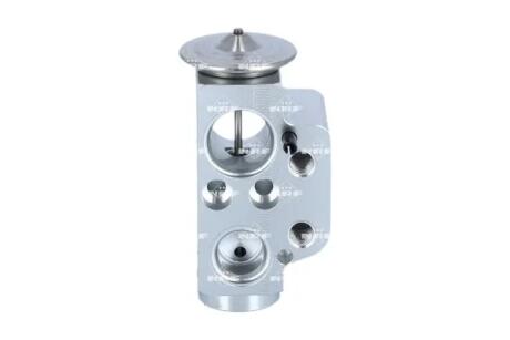 Автозапчасть NRF 38520