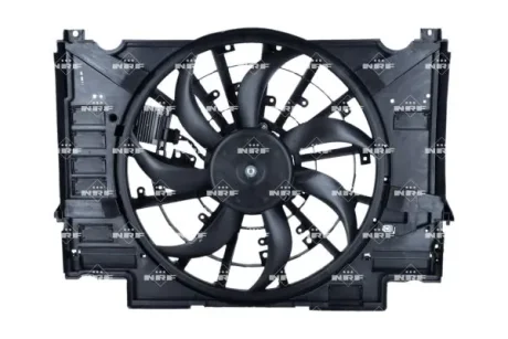Вентилятор радіатора (з корпусом) JAGUAR XE, XF II, XF SPORTBRAKE 2.0/2.0D/3.0 03.15- NRF 470027