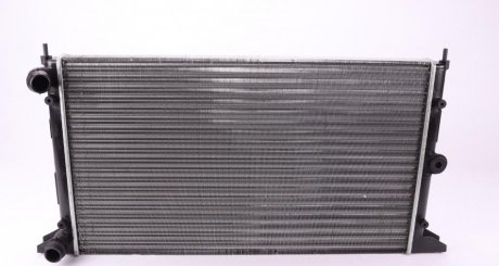 Радиатор охлаждения VW Sharan 95-10 NRF 50592 (фото 1)
