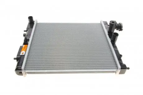 Радиатор охлаждения Nissan Micra II 1.0-1.4 16V/1.5D 92-03 NRF 52060