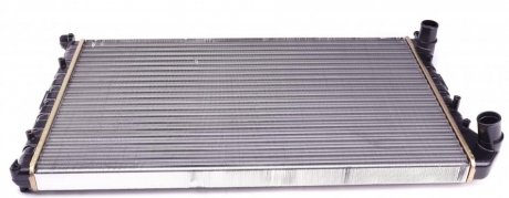 Радіатор охолодження Fiat Doblo 1.9D 01- NRF 53627