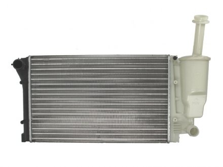 Радіатор охолодження двигуна NRF 58170