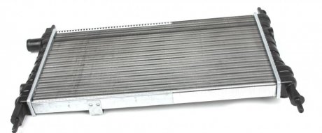 Радиатор охлаждения Opel Kadett E 1.2-1.6 -94 -AC NRF 58711