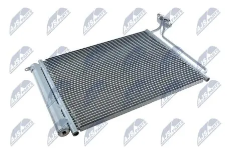 РАДІАТОР КОНДИЦІОНЕРУ | X5 E53 (00-) X5 3.0D (W/I DRYER) NTY CCSBM011