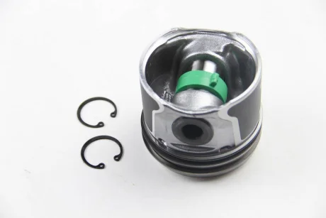 Поршень Connect 1.8 TDCi 81кВ 06- (+кільця) 82,5mm STD NURAL 8772763STD