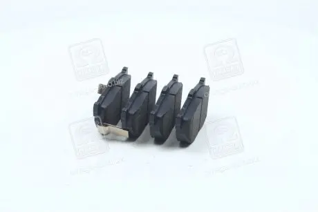 Колодка гальм. диск. NISSAN 300ZX Z31 83-89 PARTS-MALL PKA-012