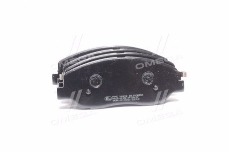 Колодки тормозные дисковые HYUNDAI SANTA FE, SSANGYONG KORANDO (выр-во) PARTS-MALL PKA-E35 (фото 1)