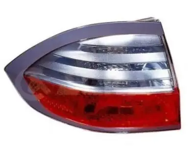 Фонарь задний наружный левый Polcar 328087-E