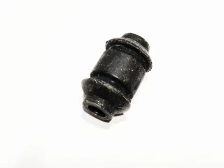 Сайлентблок переднього важеля передній amulet PROFIT A11-2909040