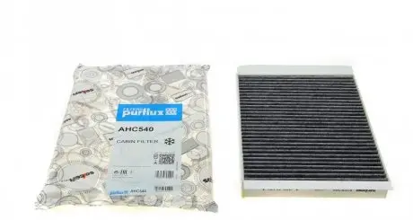 Фильтр салона MB C-class (W205) 14-/E-class (W213) 16- (угольный)) Purflux AHC540