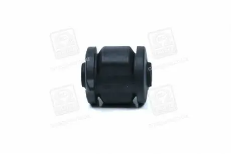 Сайлентблок рычага RBI T25C040