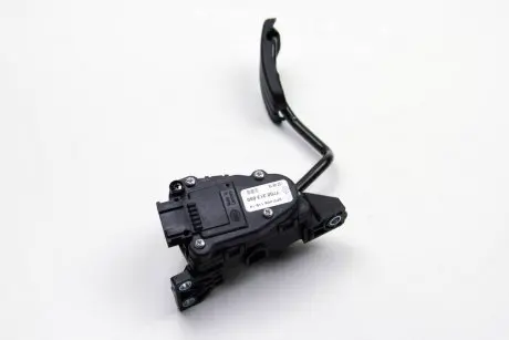 Педаль газу RENAULT 77 00 313 060