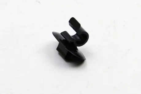 Фиксатор стойки капота RENAULT 77 03 179 014