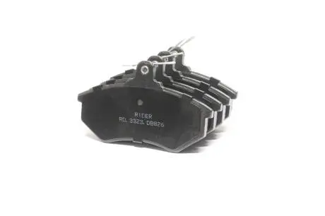 Колодка тормозов. диск. AUDI A4, VW передний. RIDER RD.3323.DB826