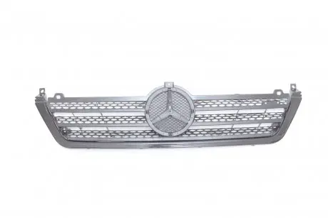Решетка радиатора MB Sprinter CDI 03- (с улыбкой и без значка)) ROTWEISS DSC_9018800385-1