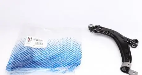 Рычаг подвески (передний/снизу) (R) Citroen Berlingo/Peugeot Partner 96-15 (с шаровой) d=18mm) RTS 96-00780-1