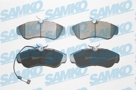 Тормозные колодки передние 00-01 (1.8t) SAMKO 5SP965 (фото 1)