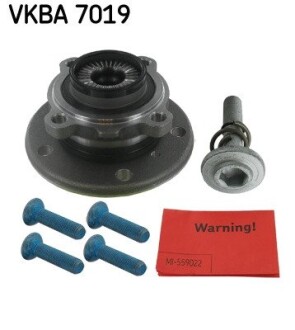 Маточина колеса в зборі SKF VKBA 7019