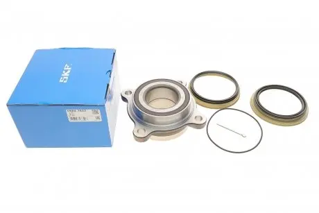 Подшипник ступицы с элементами монтажа SKF VKBA 7633