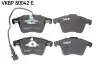 Колодки тормозные (передние) VW T5/Multivan V 03-15 (+датчик)) SKF VKBP80042E (фото 1)