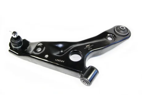 Важіль підвіски передній Прав нижн/поперечний передн (з опорним / направляючим зєднанням) NISSAN PIXO, SUZUKI ALTO VII 1.0/1.0LPG 01.09- SKF VKDS822035B