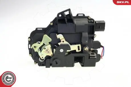 Замок двери GOLF IV /L/ tyі TYЈ LEWY VW PASSAT B5 GOLF IV BORA SKODA OCTAV SKV GERMANY 16SKV003