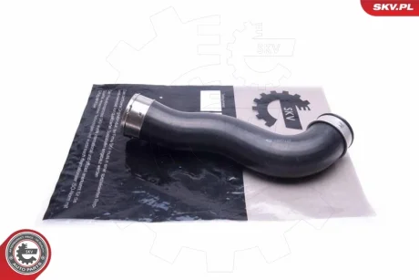 Патрубок інтеркулера MERCEDES-BENZ GL-Class (X164) M-Class (W164) SKV GERMANY 24SKV125