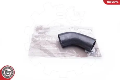 Патрубок интеркулера BMW 3 (E46)/ 5 (E39) 1.8-2.0d 98-03 M47 D20 SKV GERMANY 24SKV700