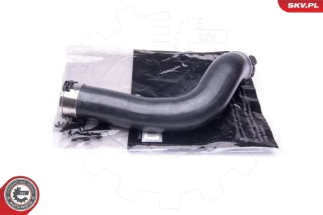 Патрубок інтеркулера BMW 5 F07 F10 520d F11 520d 525d 525dx SKV GERMANY 24SKV991