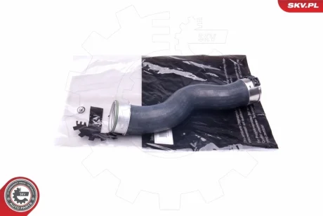 Патрубок інтеркулера BMW 3 E90 E91 E92 E93 320d X1 E84 120d SKV GERMANY 24SKV998