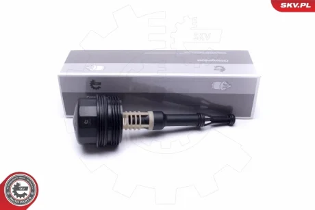 Корпус масляного фільтра MERCEDES A-Class B-Class C-Class E-Class CLA CLS SKV GERMANY 31SKV181