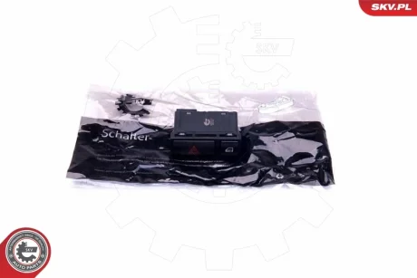 Кнопка аварійної сигналізації BMW 3 X5 Z4 SKV GERMANY 36SKV717