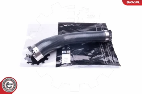 Патрубок інтеркулера BMW 5 (F07, F10, F11) SKV GERMANY 43SKV110