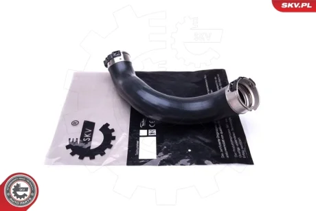 Патрубок інтеркулера MERCEDES-BENZ C-Class E-Class SKV GERMANY 43SKV402